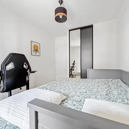 Apartamento Lumineux, Terrasse Cosy Et Parking Prive Inclus