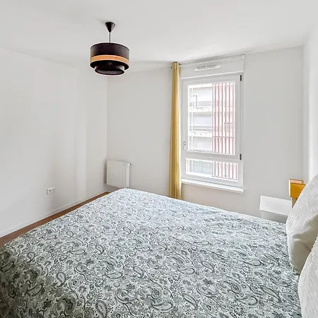 Metz, Lumineux, Terrasse Cosy Et Parking Prive Inclus Διαμέρισμα Μετς